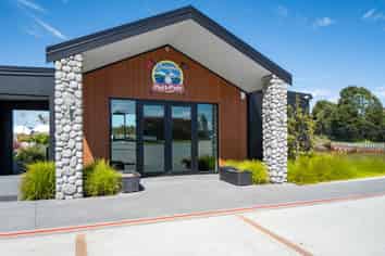 The Landing - Unit 4 | Quality income asset