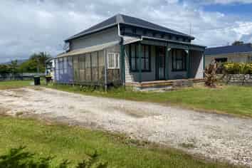 137 Romilly Street, Westport