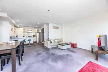 221/125 Customs Street, Auckland Central