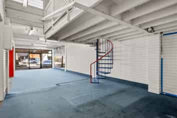 Centre Business District For Lease