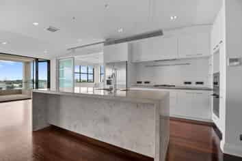 304/2 Ruskin street, Parnell