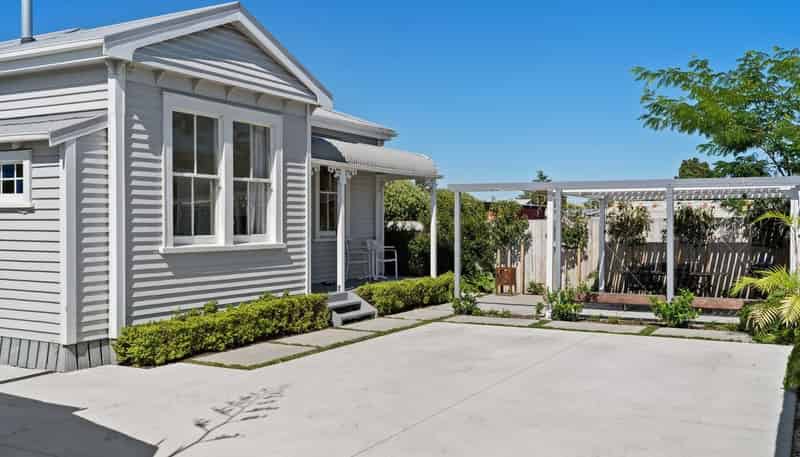 4A Gloucester Road, Mount Maunganui