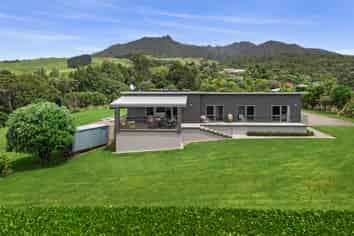 31 Upper Wainui Road, Raglan