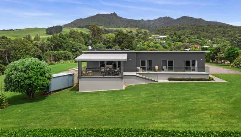 31 Upper Wainui Road, Raglan
