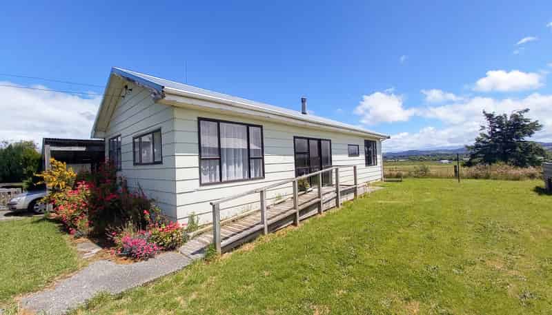 1 Main Road, Tuatapere