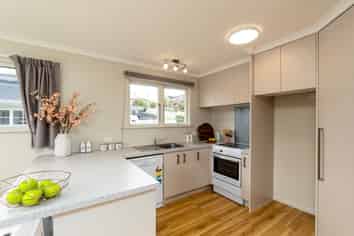 6 Glencarron Street, Alexandra