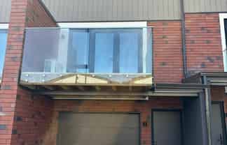 8 TE PUKETOKA LANE, Mangere