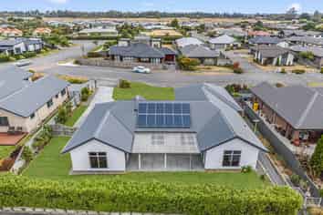 4 Retallick Way, Amberley