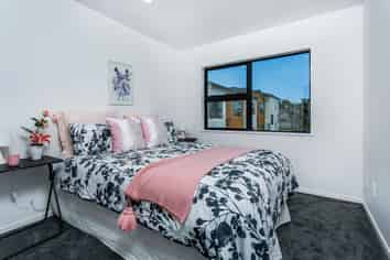 2/28 Lavelle Road, Henderson