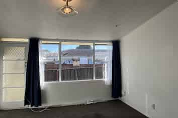 1/5 Aranui Rd, Mount Wellington