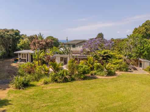 35B Cuvier Crescent, Kuaotunu