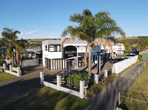 Well-Located 16-Unit Motel - Taradale, Napier