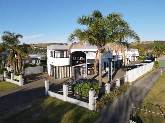 Well-Located 16-Unit Motel - Taradale, Napier