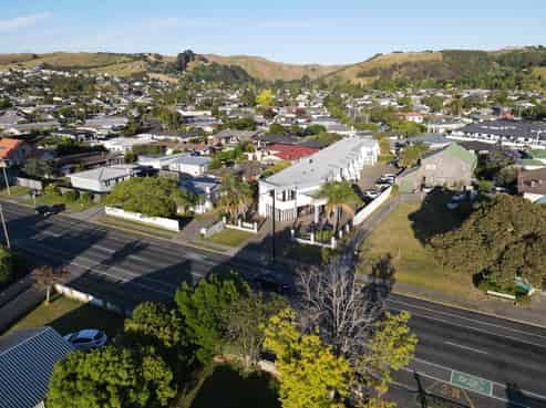Well-Located 16-Unit Motel - Taradale, Napier