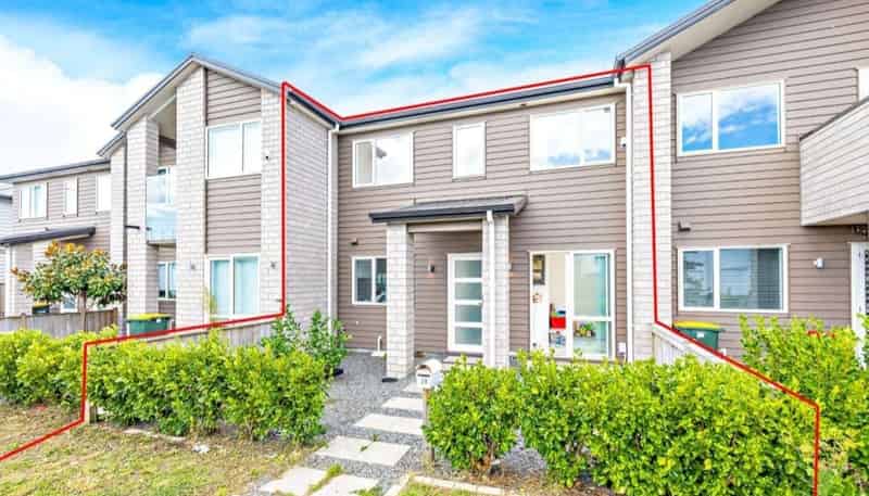 38 Pencaitland Drive, Flat Bush