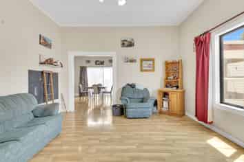 61 Swinburn Street, Dannevirke