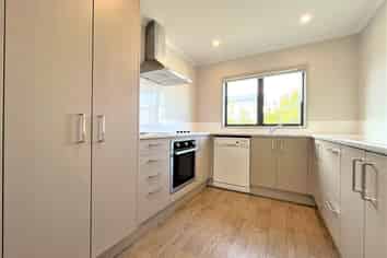 16 Ipukarea Street, Weymouth