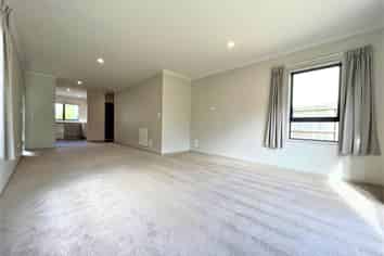 16 Ipukarea Street, Weymouth