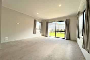 16 Ipukarea Street, Weymouth