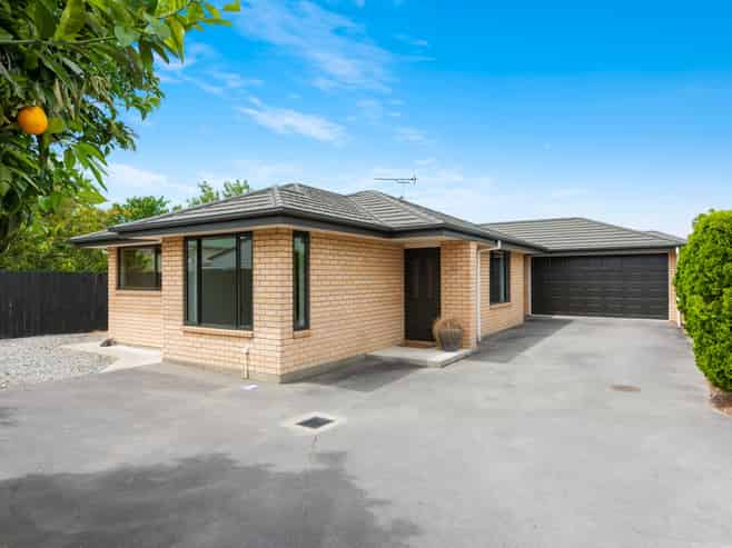 27A Lakings Road, Springlands