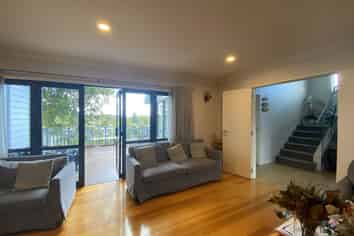 24A Lantana Road, Green Bay