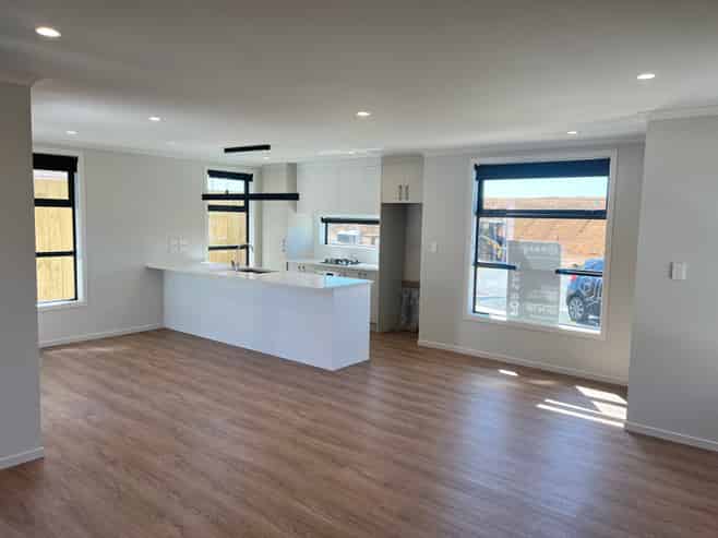 17 Scenic Rise, Rototuna North