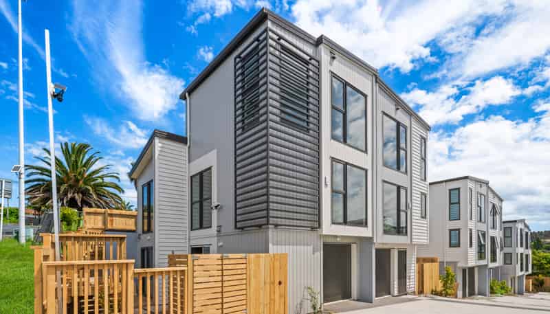 1/1088 Beach Road, Torbay