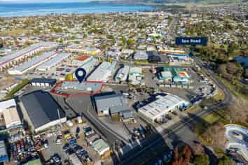 Fully tenanted industrial asset