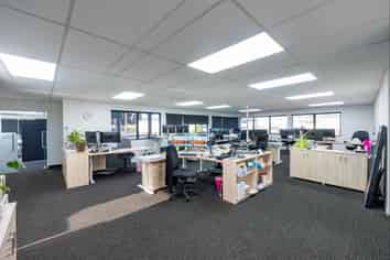 Fully leased industrial investment