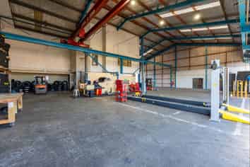 Fully leased industrial investment