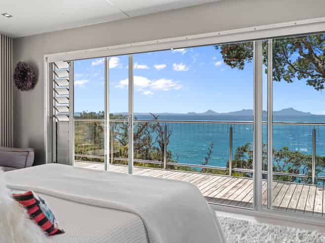 1123 Cove Road, Langs Beach