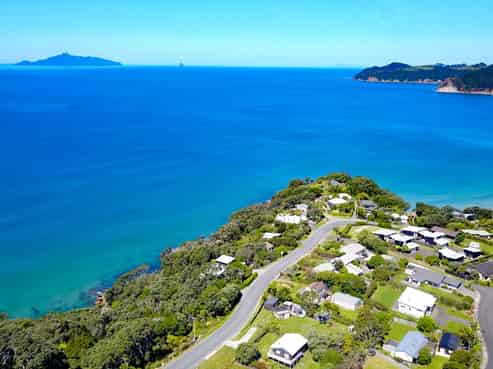 1123 Cove Road, Langs Beach