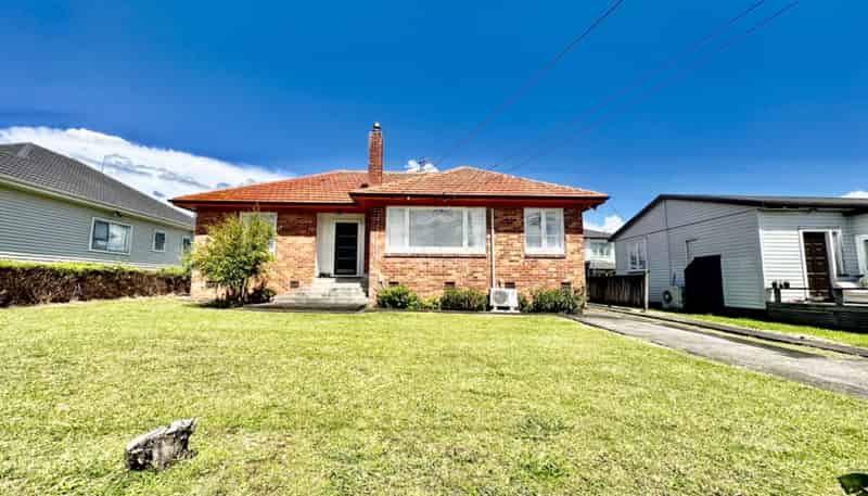 15 Seddon Avenue , Papatoetoe