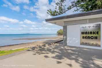 38 Glamorgan Drive, Torbay