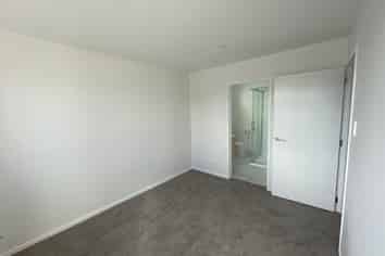 2/48 McLean Avenue, Papatoetoe