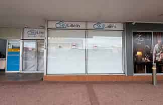 100M² RETAIL/OFFICE SPACE FOR LEASE
