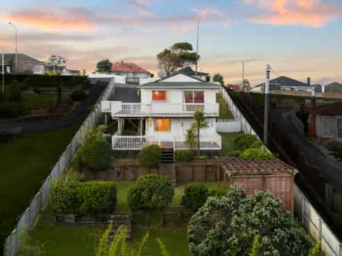 322A Hillsborough Road, Mount Roskill