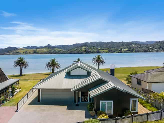 17 Golden Hills Drive, Pauanui