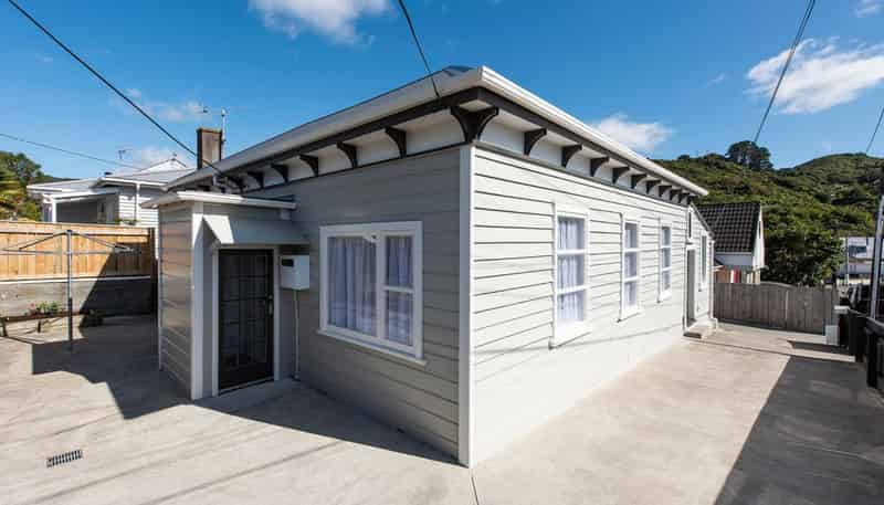 296 Karori Road, Karori