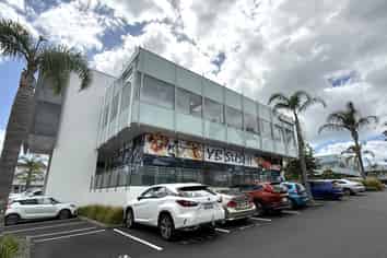 HOSPITALITY PROPERTY FOR LEASE
