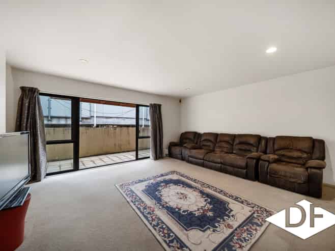 142F Arthur Street, Onehunga