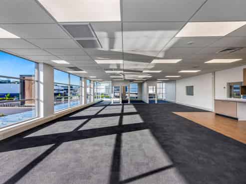 CBRE | 1,319sqm High Stud & Modern WH