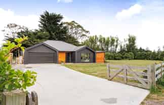 2 Ashgrove Lane, Ashhurst