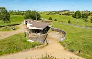 1325 Paparoa-Oakleigh Road, Paparoa