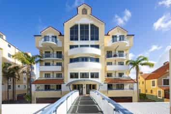 82 Harbour Village Drive, Gulf Harbour