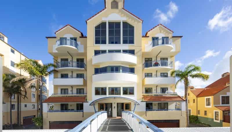 82 Harbour Village Drive, Gulf Harbour