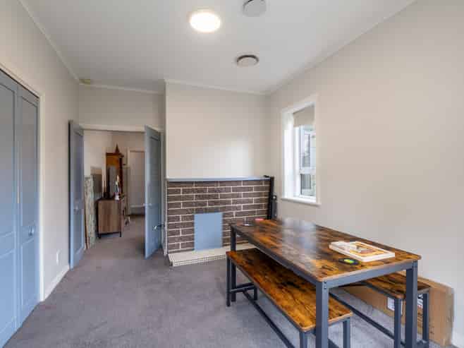 378 Tweed Street, Georgetown