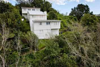 12A Somerset Place, Cannons Creek