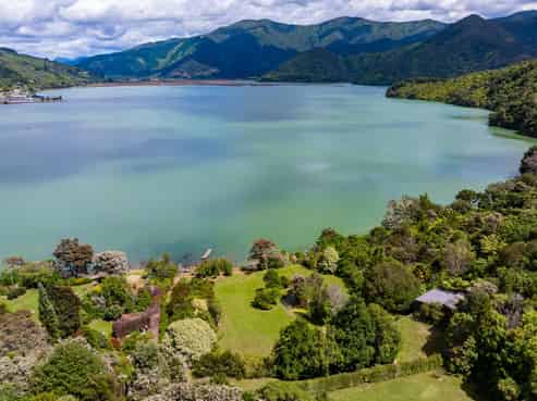 257 Queen Charlotte Drive, Havelock