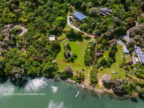 257 Queen Charlotte Drive, Havelock